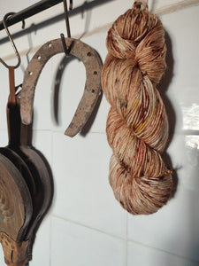 Lana de merino con 25% seda Carrameña